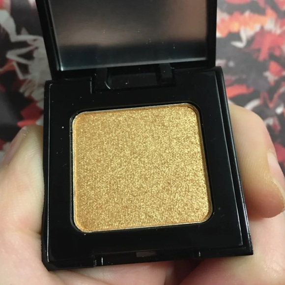 SOLD ON VINTED: Violet Voss Eyeshadow Single in shade Magic Hour - Picture 3 of 5